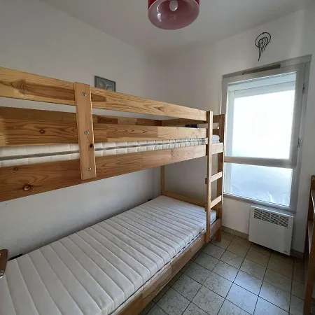 3p, Parking, Calme, Lave-linge, Lave-vaisselle, Animaux Admis - Fr-1-702-35 Apartment *
