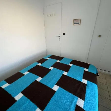 3p, Parking, Calme, Lave-linge, Lave-vaisselle, Animaux Admis - Fr-1-702-35 *